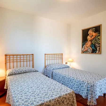 Capo Stella Villa Lacona