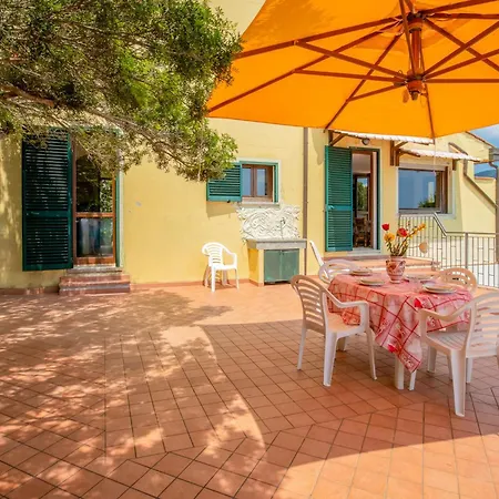 Capo Stella Villa Lacona